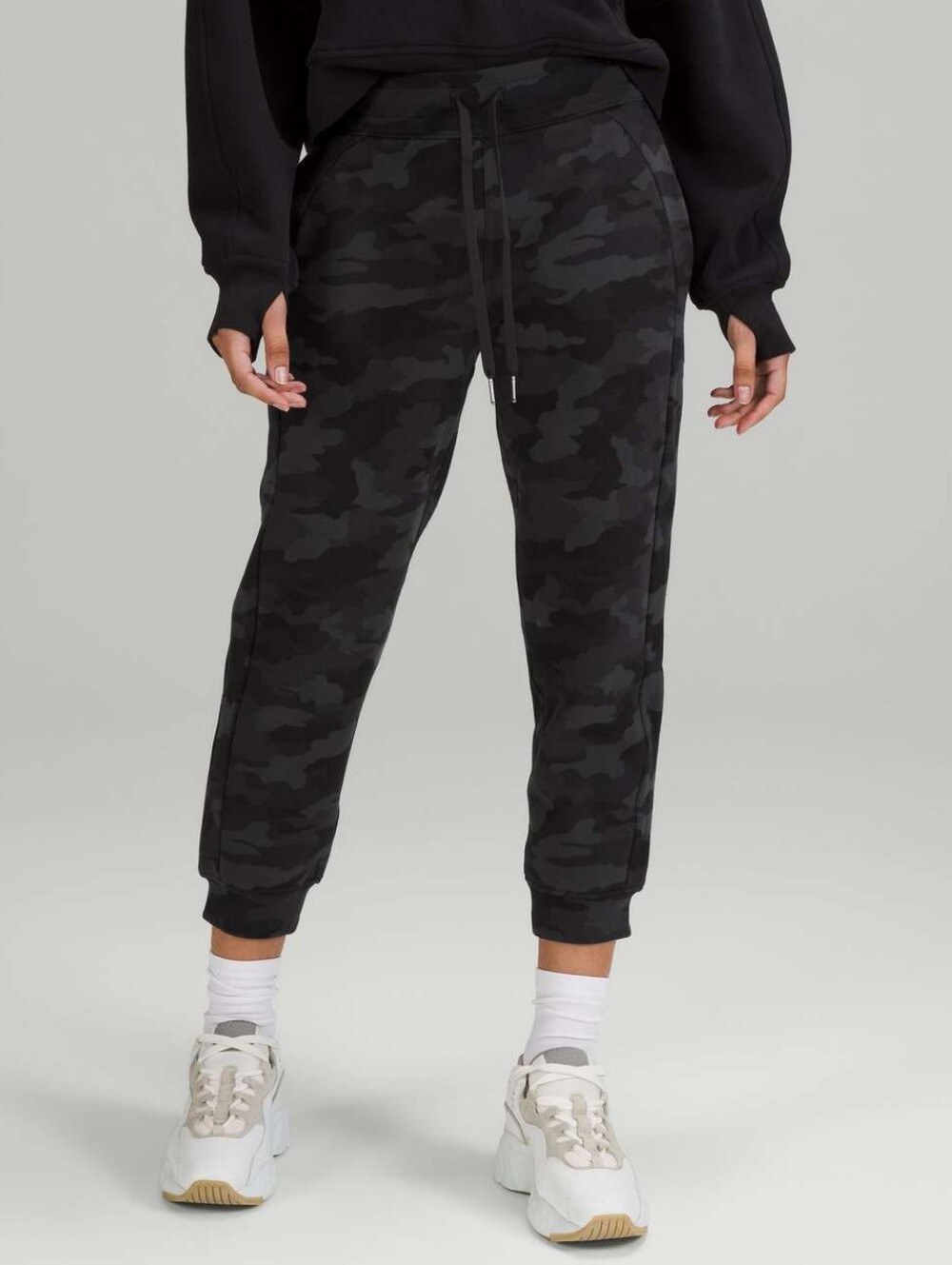 lululemon athletica Scuba High-Rise Cropped Jogger In Camo Deep Coal Sz 8